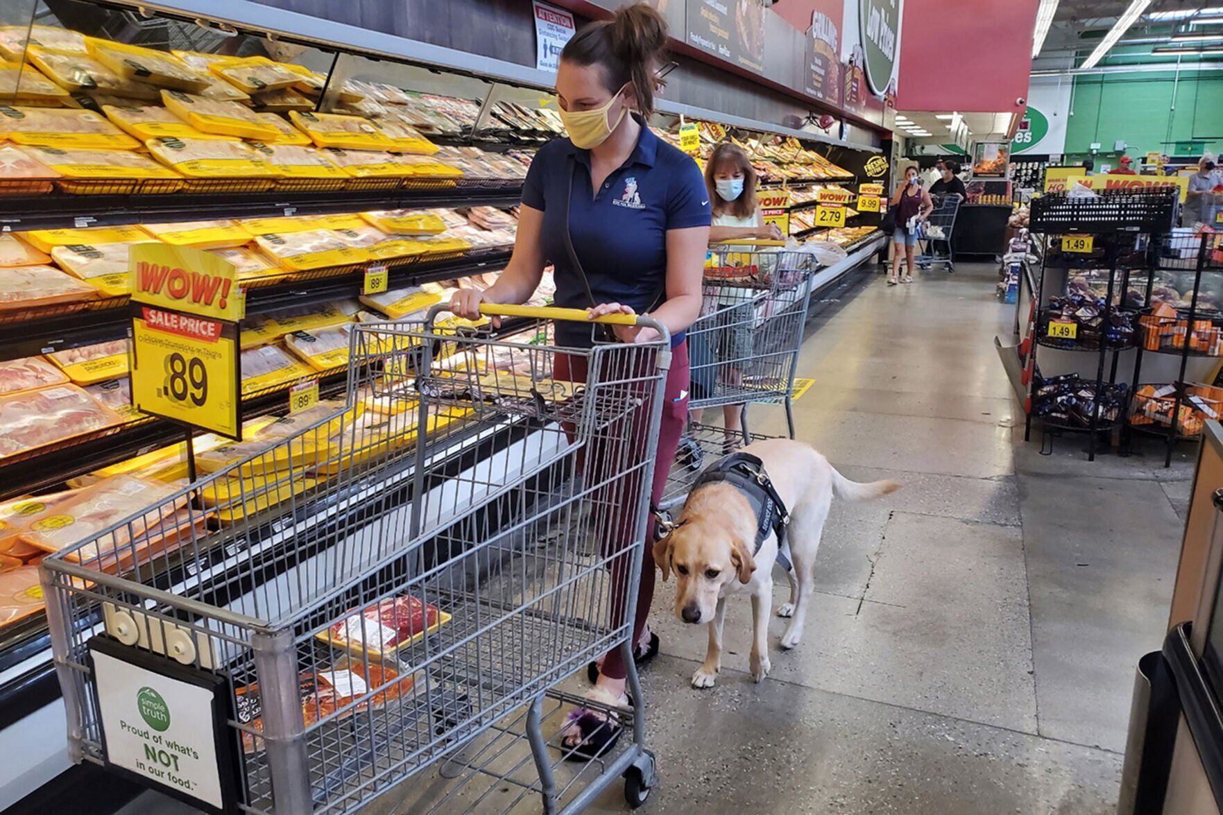 LIFE-HEALTH-SERVICEDOGS-VETERANS-KHN